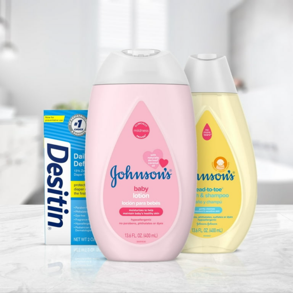 Johnson's Baby Travel Kit Shampoo, Bath, Powder and Lotion 50ml
