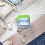 Multifunctional Vegetable Garlic Cutter - Image 3